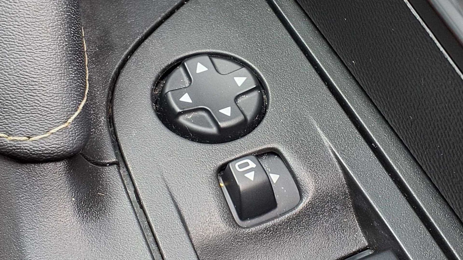 Vehicle 33