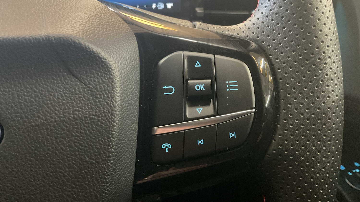 Used Ford Puma 2025 for sale - 76298352: Photo 32