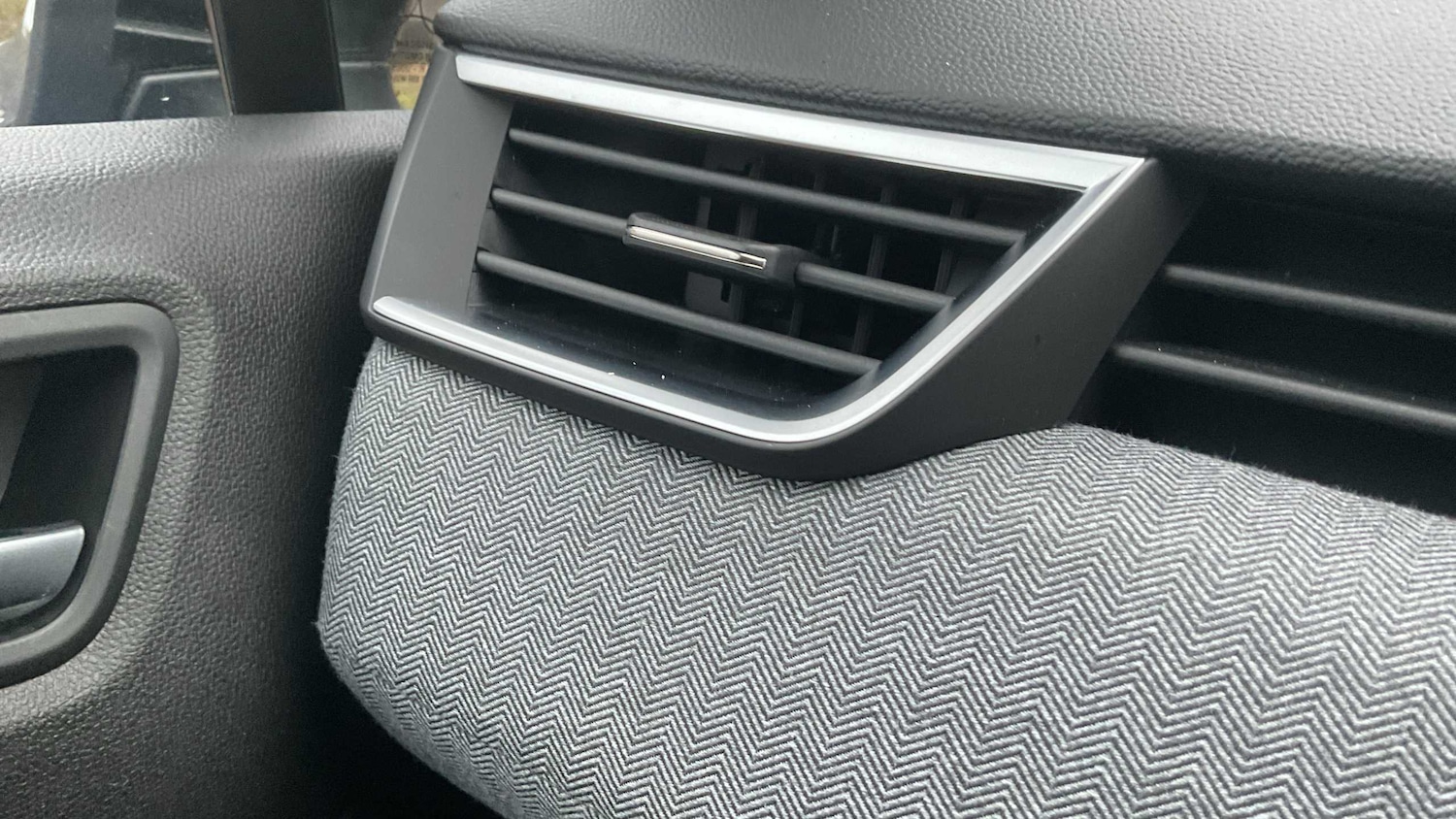 Used Renault Clio 2024 for sale - 76718205: Photo 21