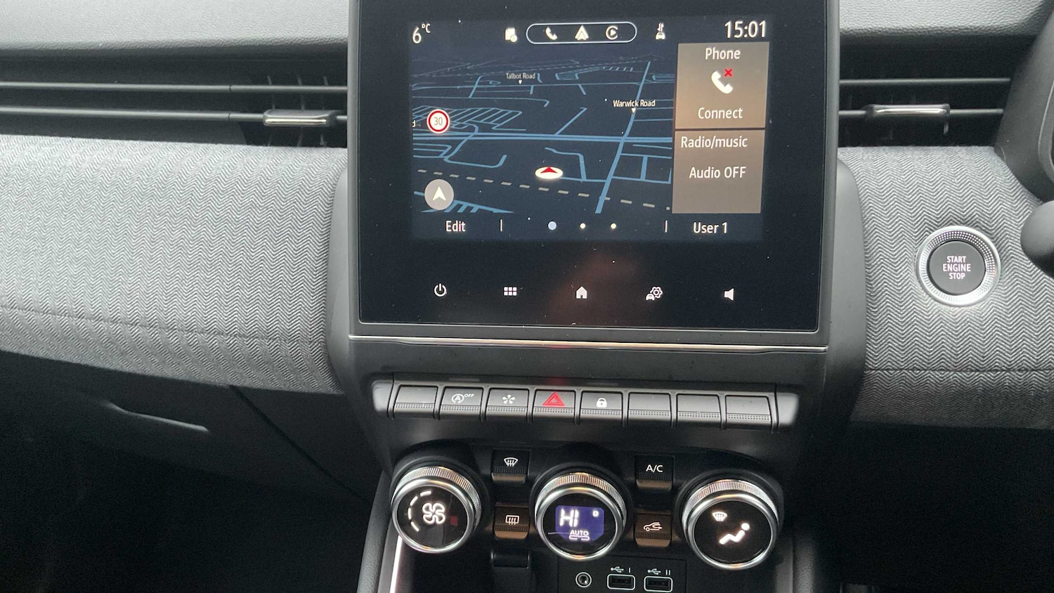 Used Renault Clio 2024 for sale - 76718205: Photo 32