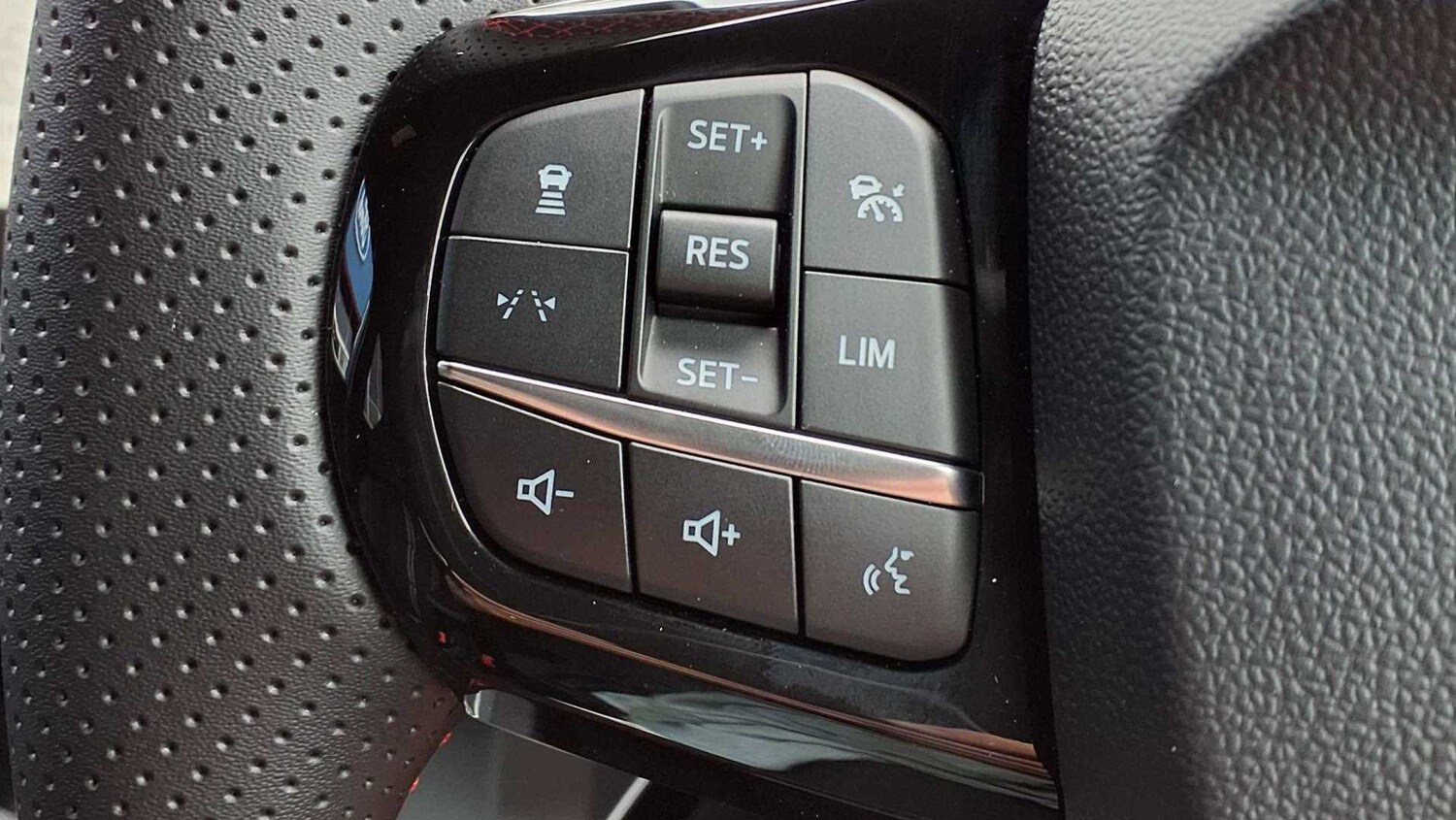Used Ford Puma 2025 for sale - 76015933: Photo 29