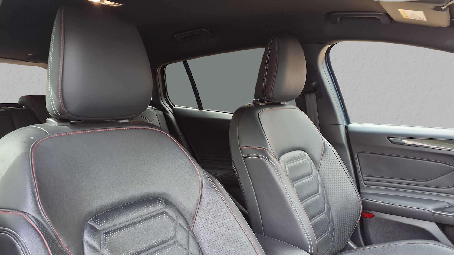 Used Ford Focus 2022 for sale - 76435567: Photo 13