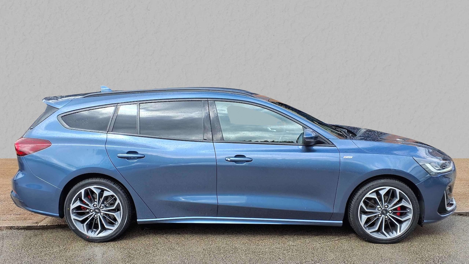 Used Ford Focus 2022 for sale - 76435567: Photo 3