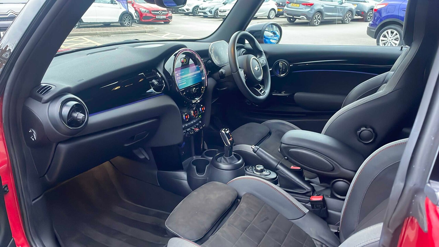 Used MINI Hatch 2023 for sale - 77698736: Photo 13