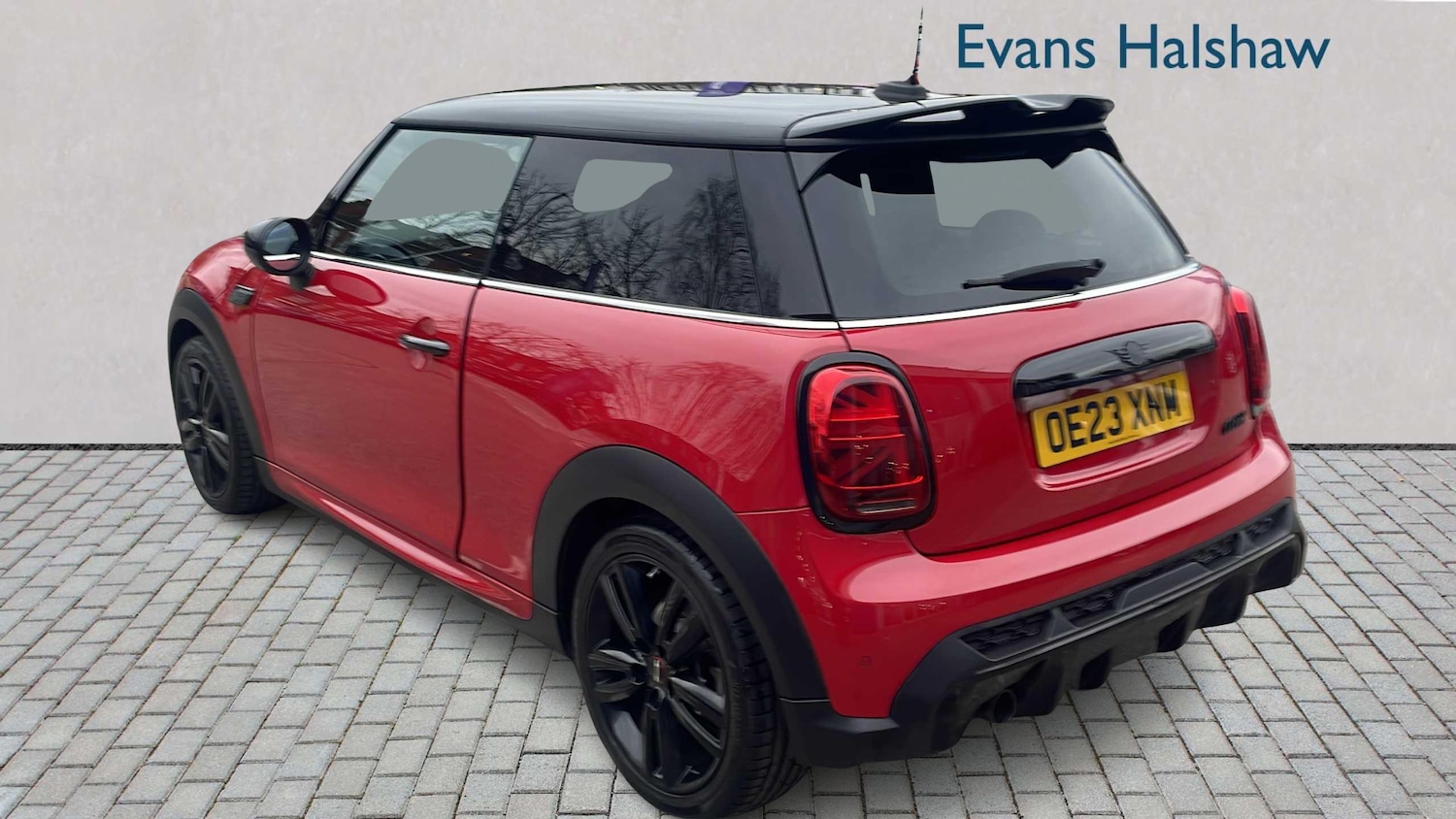 Used MINI Hatch 2023 for sale - 77698736: Photo 2