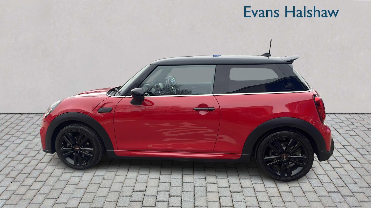 Used MINI Hatch 2023 for sale - 77698736: Photo 3