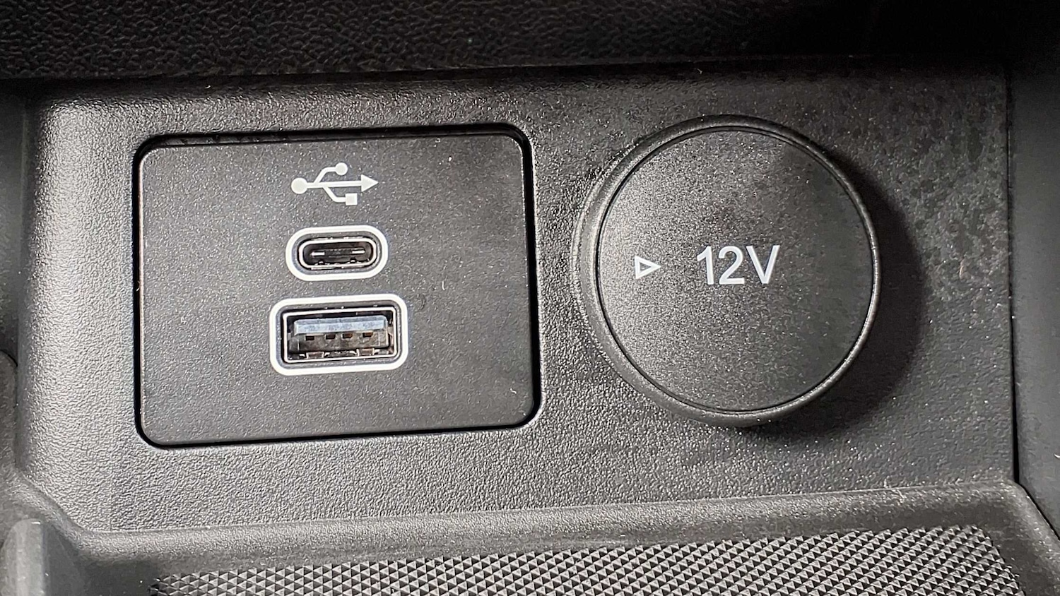 Used Ford Kuga 2024 for sale - 75841608: Photo 30