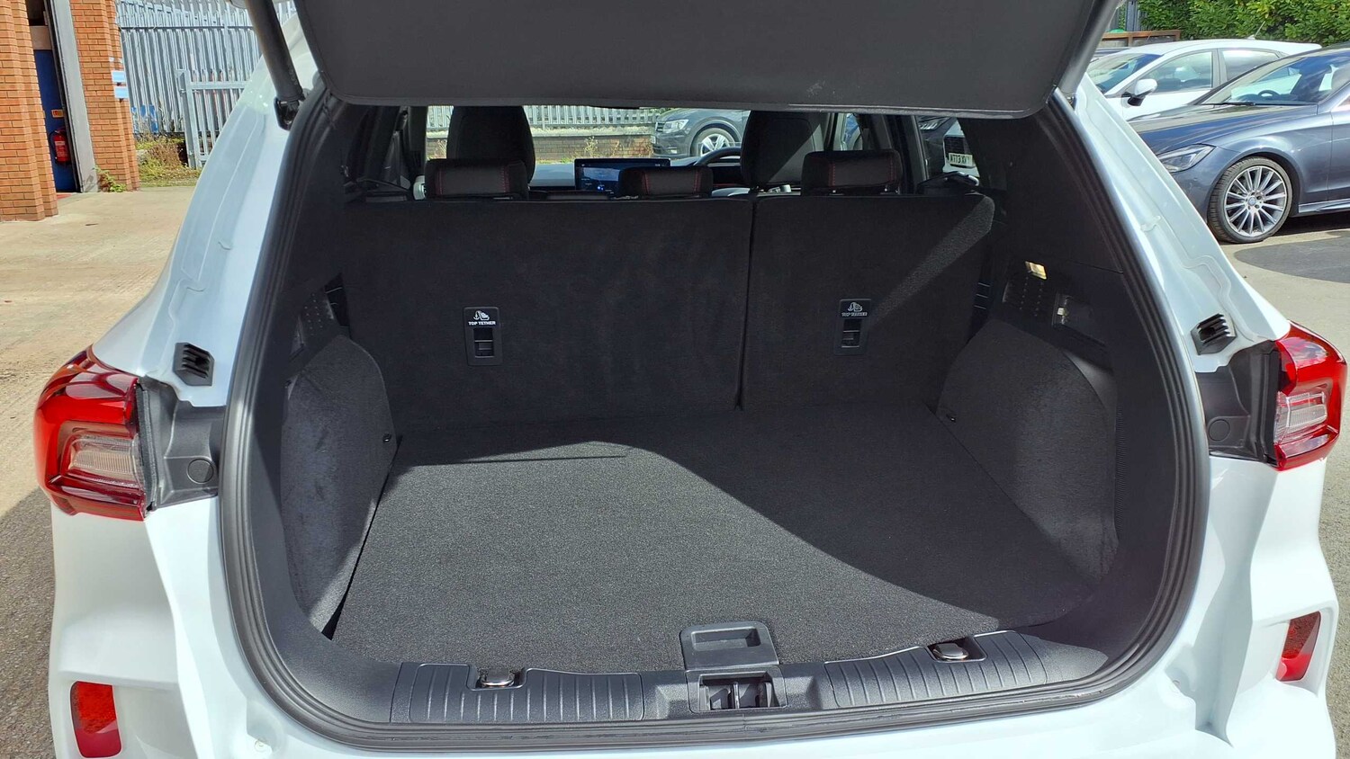 Used Ford Kuga 2024 for sale - 75841608: Photo 7