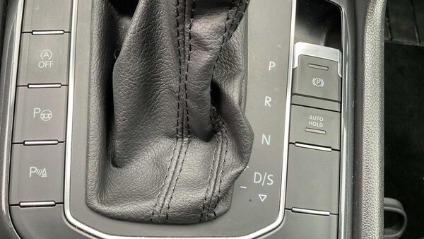 Used Volkswagen Tiguan 2020 for sale - 75981285: Photo 31