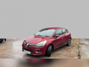 Used Renault Clio 2016 for sale - 76141648: Photo
