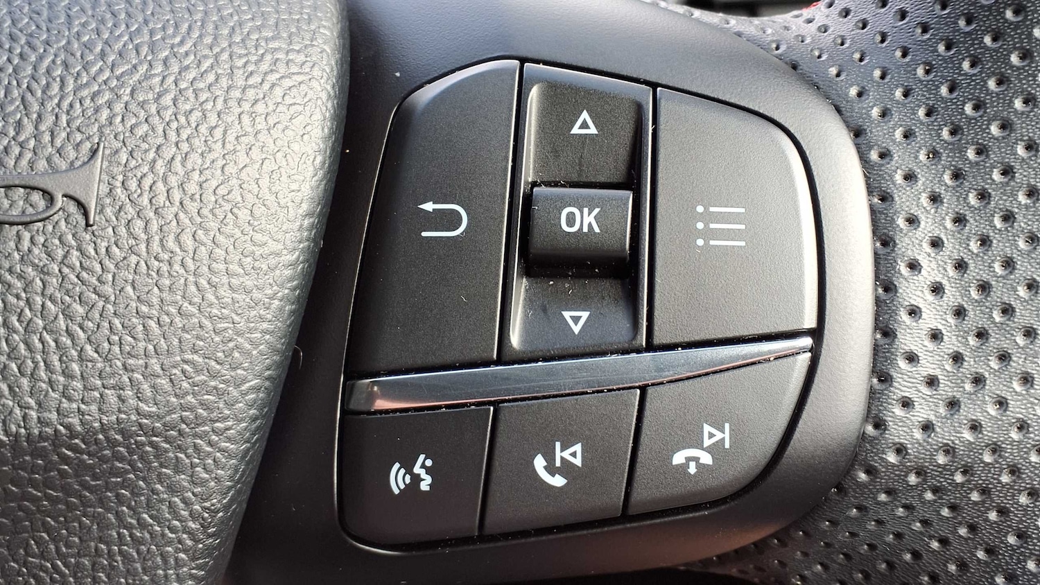 Used Ford Puma 2022 for sale - 76230357: Photo 28