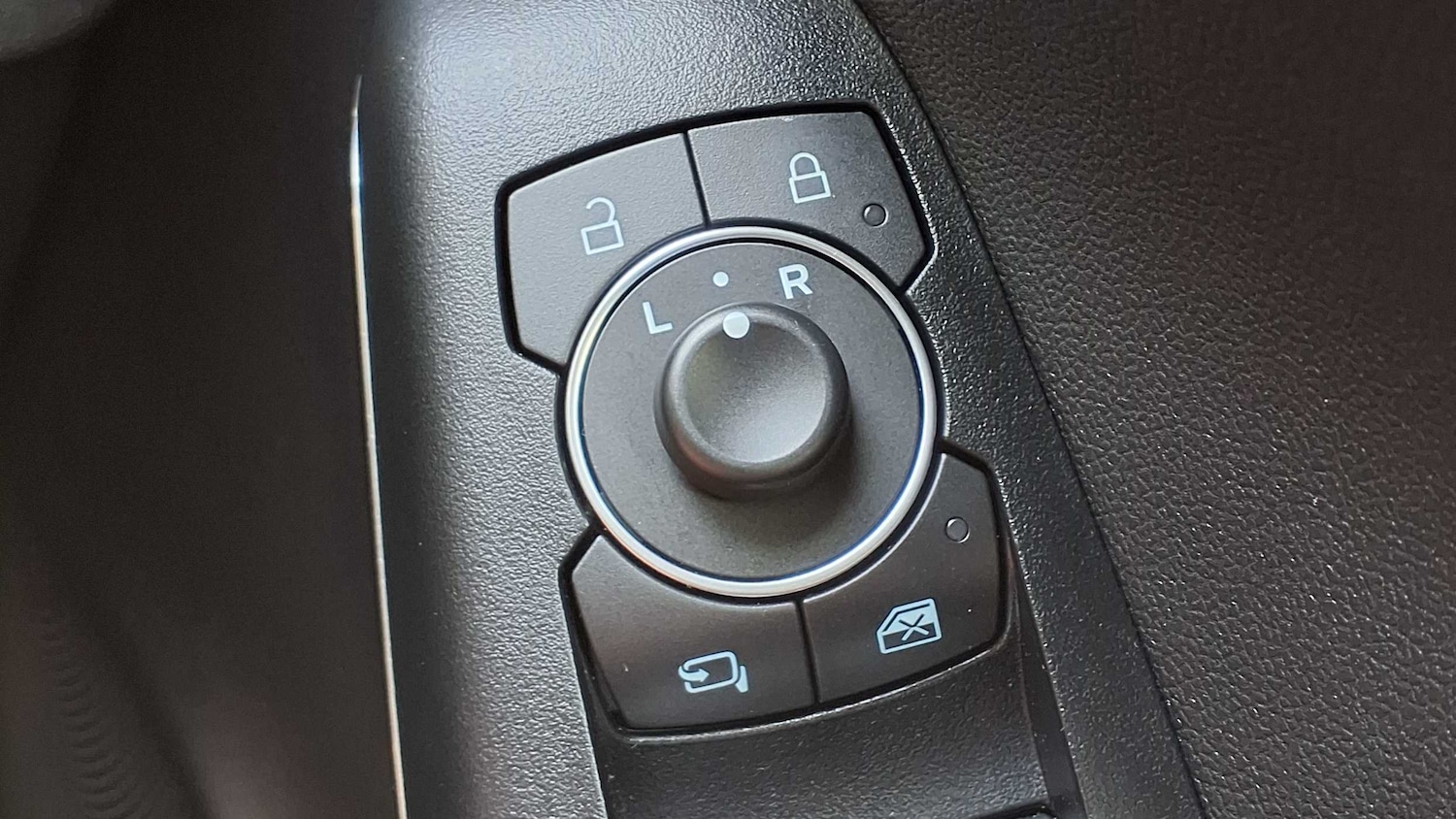 Used Ford Puma 2022 for sale - 76230357: Photo 32