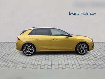 Used Vauxhall Astra 2023 for sale - 79415449: Photo