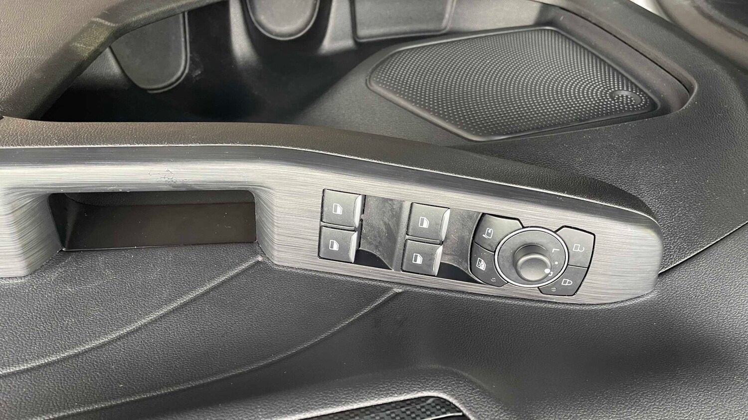 Used Ford Kuga 2024 for sale - 76610682: Photo 19