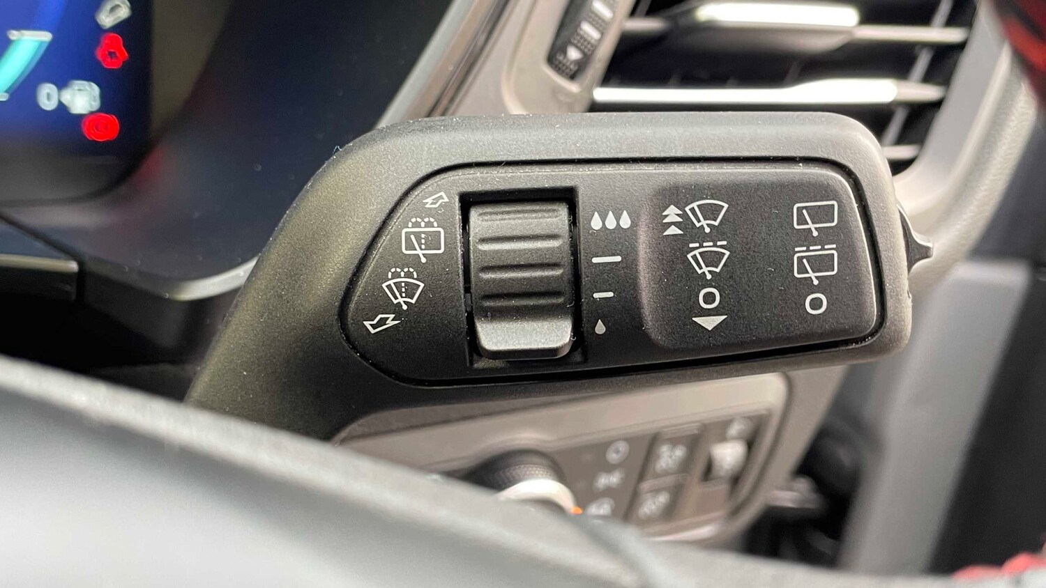 Used Ford Kuga 2024 for sale - 76610682: Photo 21