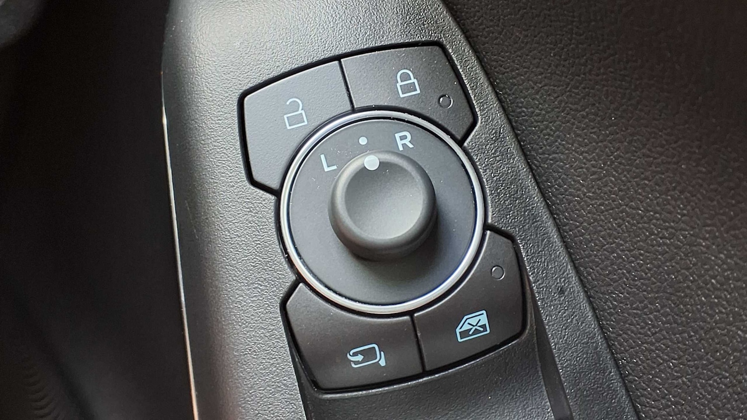 Used Ford Puma 2023 for sale - 76447589: Photo 32