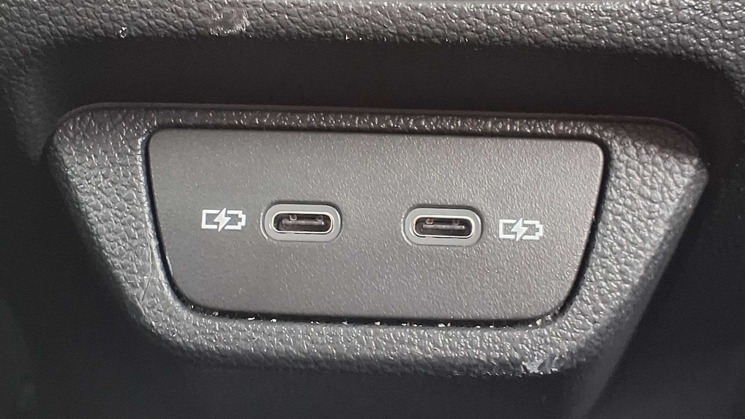 Used Volkswagen T-Roc 2023 for sale - 76459996: Photo 15