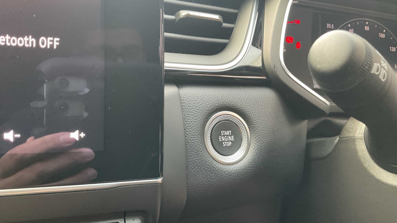 Used Renault Captur 2022 for sale - 76624726: Photo 21