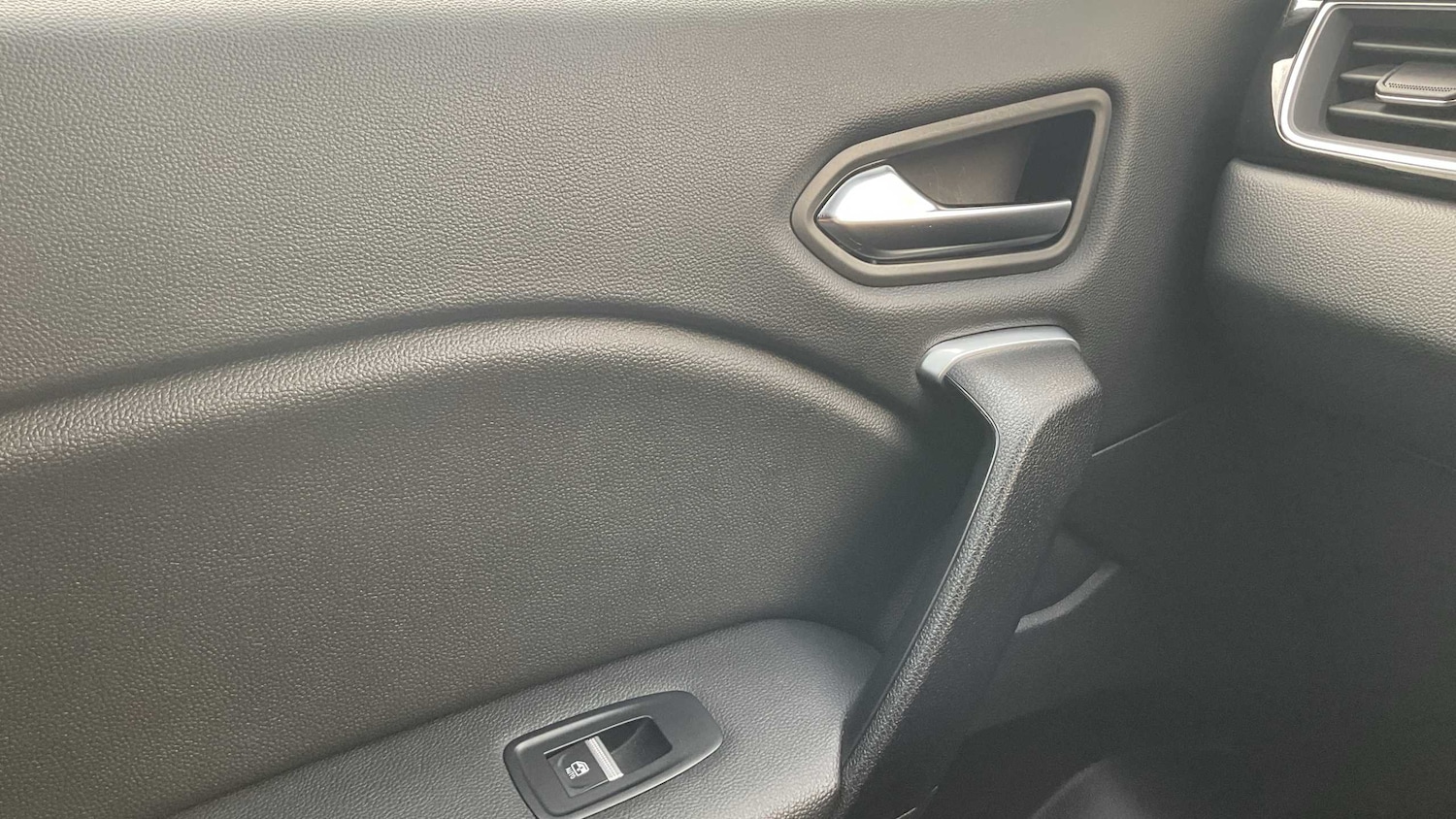 Used Renault Captur 2022 for sale - 76624726: Photo 26