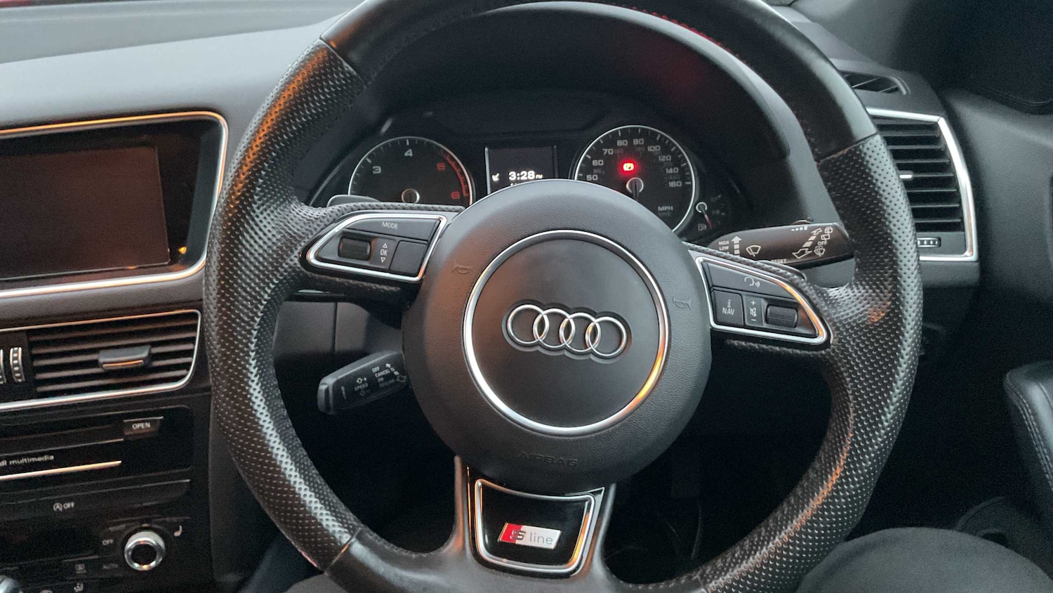 Used Audi Q5 2015 for sale - 76648970: Photo 11