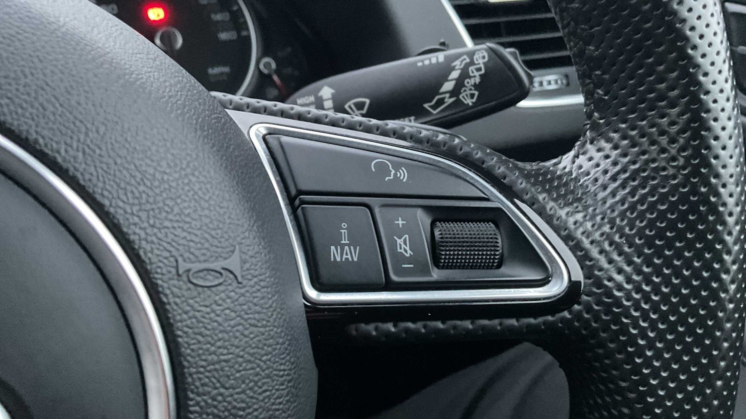 Used Audi Q5 2015 for sale - 76648970: Photo 14