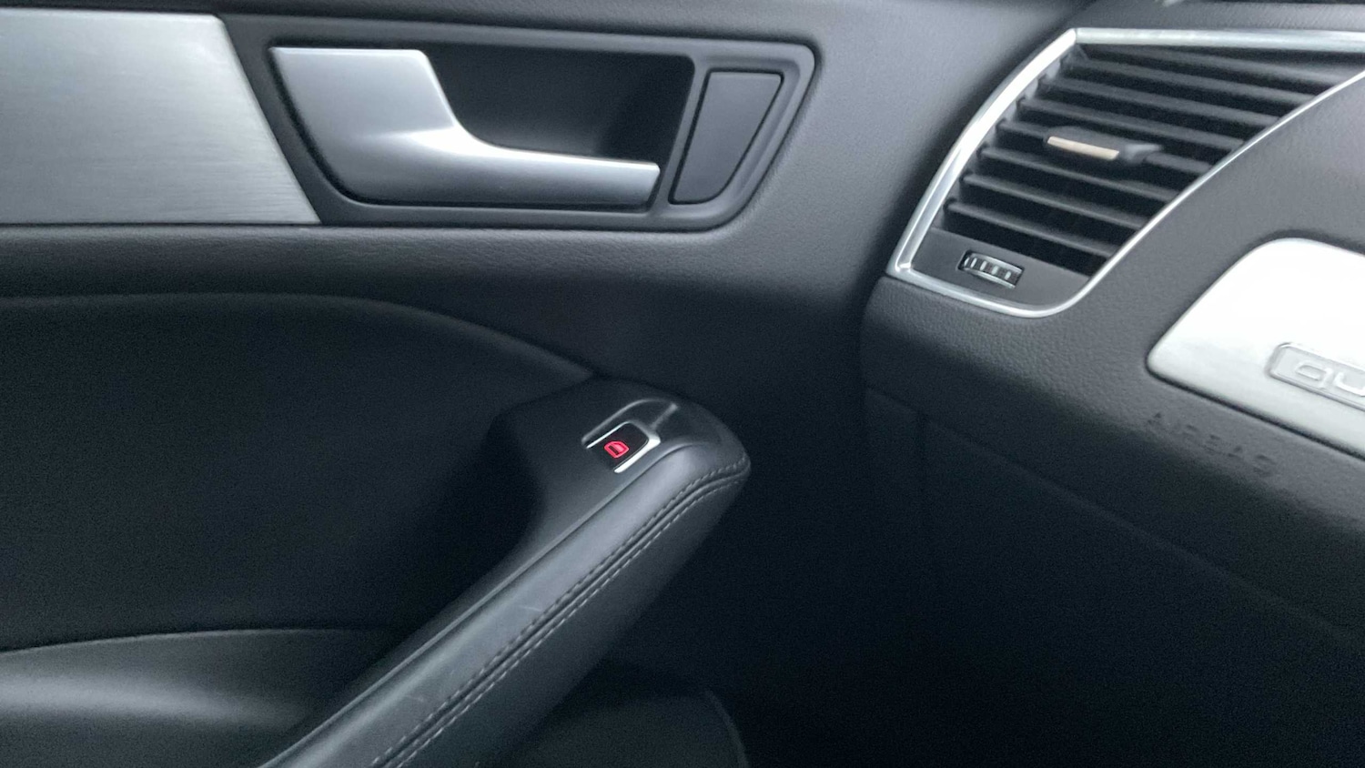 Used Audi Q5 2015 for sale - 76648970: Photo 29