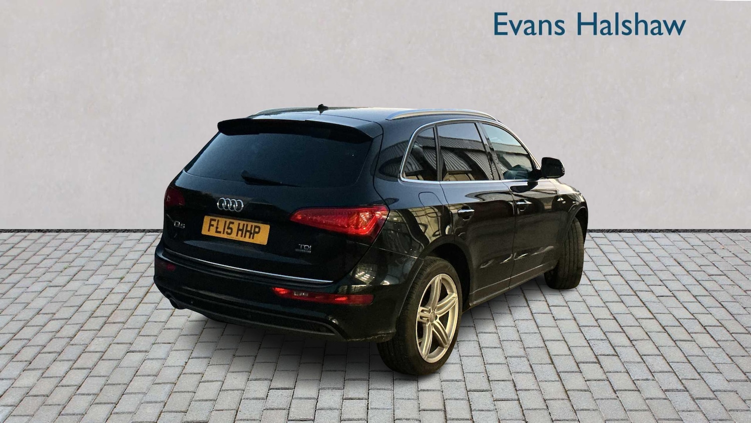 Used Audi Q5 2015 for sale - 76648970: Photo 4