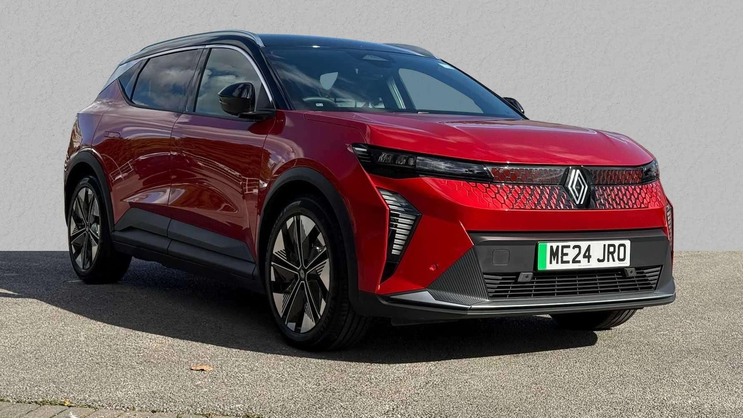 Used Renault Scenic E-Tech 2024 for sale - 76587702: Photo 1