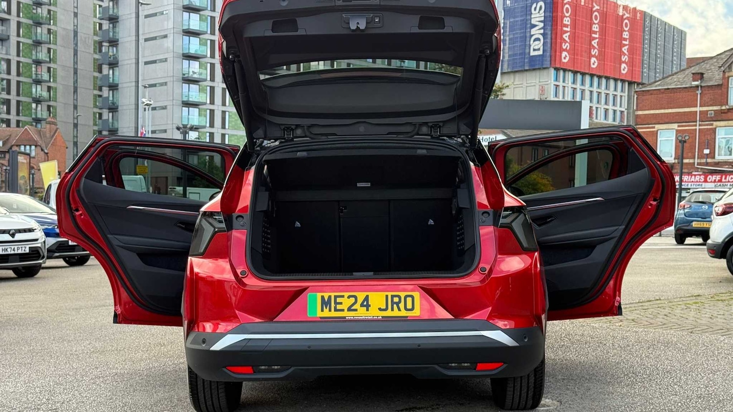 Used Renault Scenic E-Tech 2024 for sale - 76587702: Photo 10