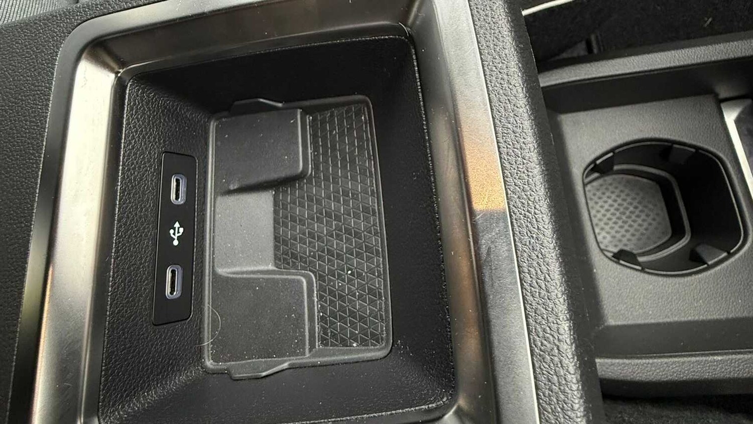 Used Renault Scenic E-Tech 2024 for sale - 76587702: Photo 28