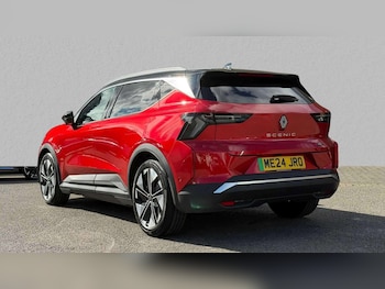 Used Renault Scenic E-Tech 2024 for sale - 76587702: Photo
