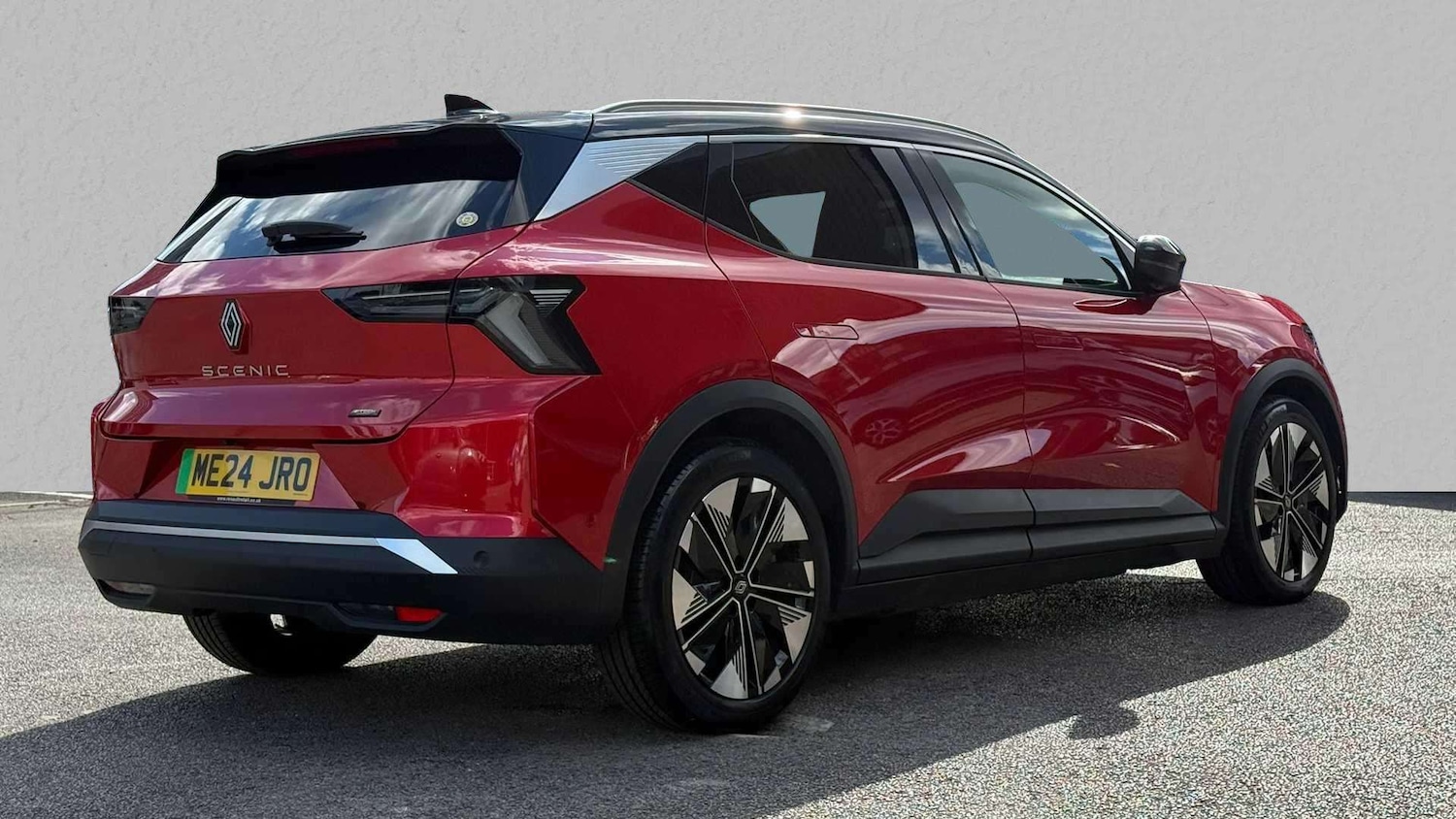 Used Renault Scenic E-Tech 2024 for sale - 76587702: Photo 8