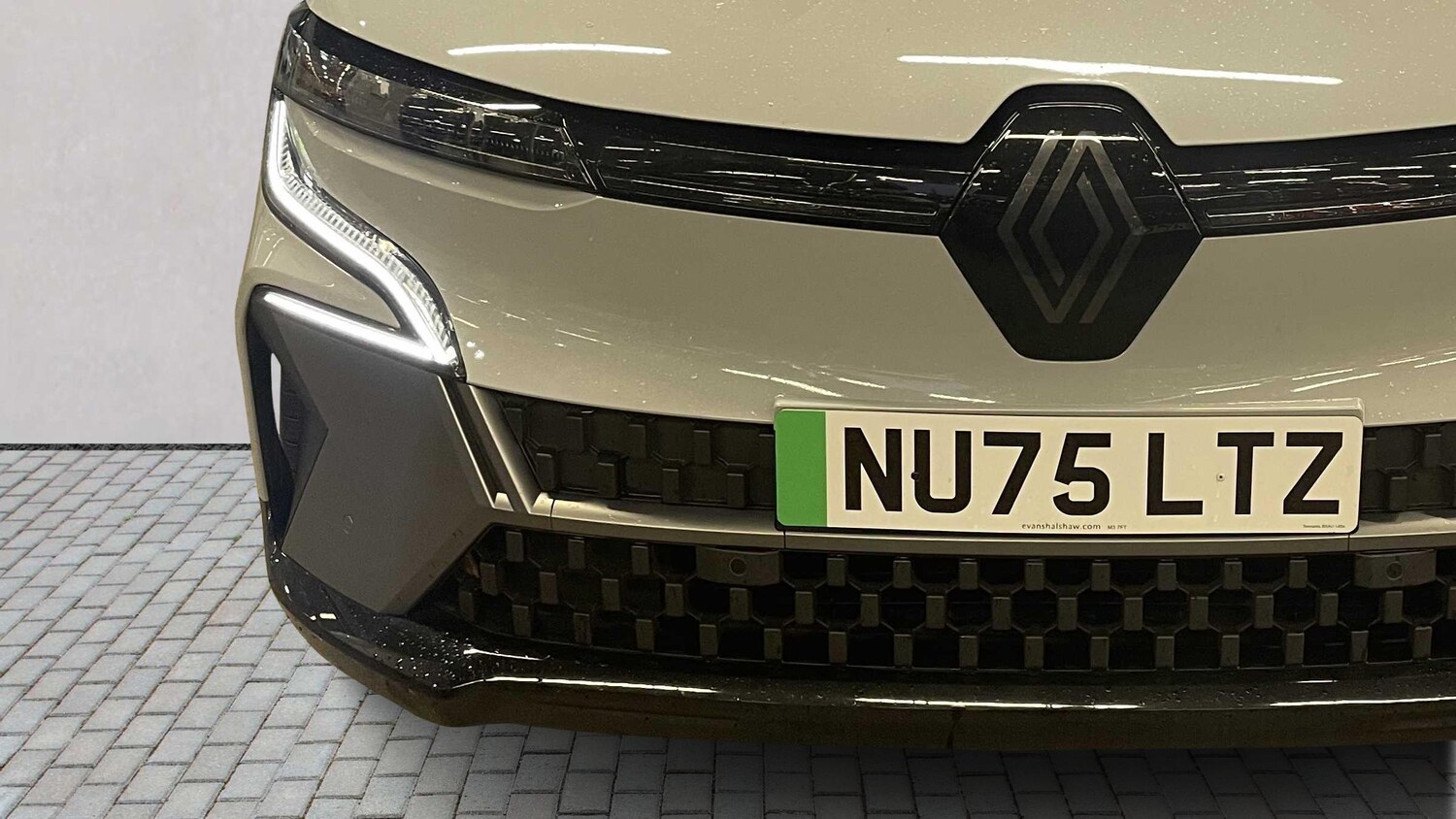 Used Renault Megane E Tech 2025 for sale - 77316480: Photo 24