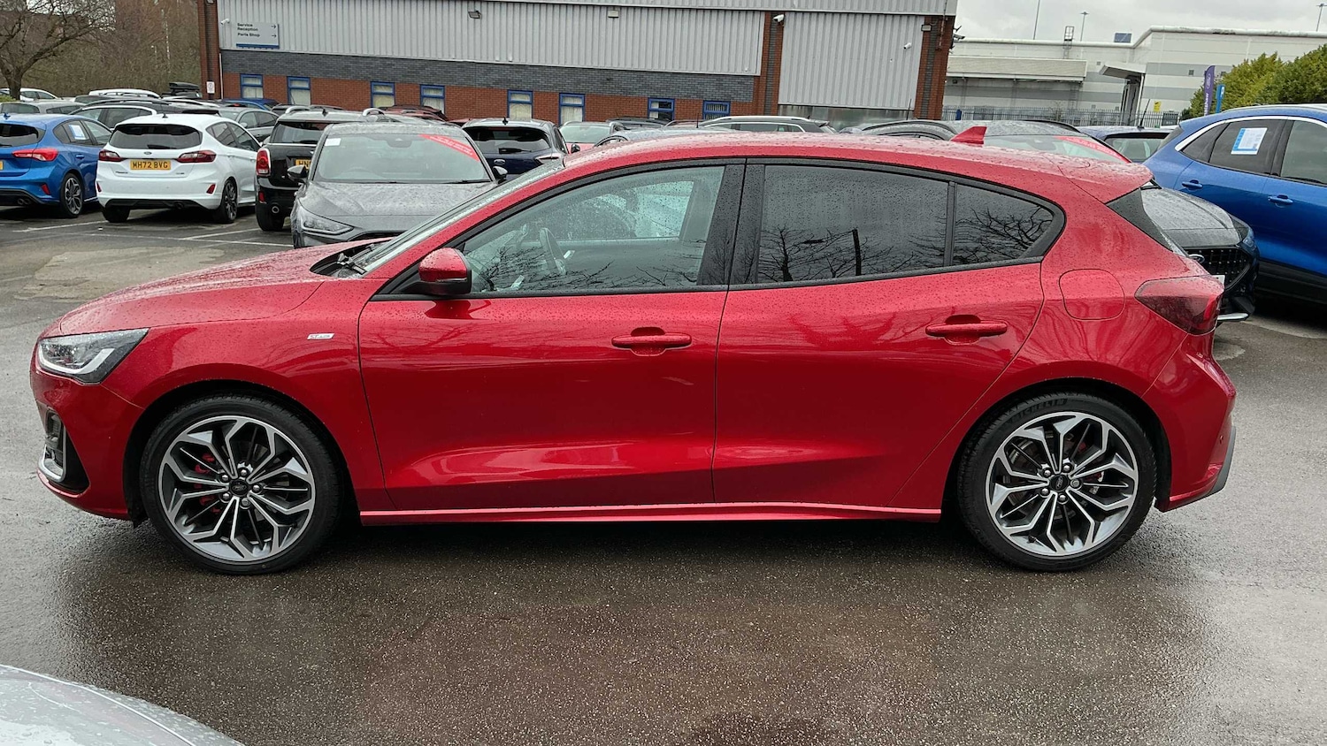 Used Ford Focus 2023 for sale - 77615412: Photo 4