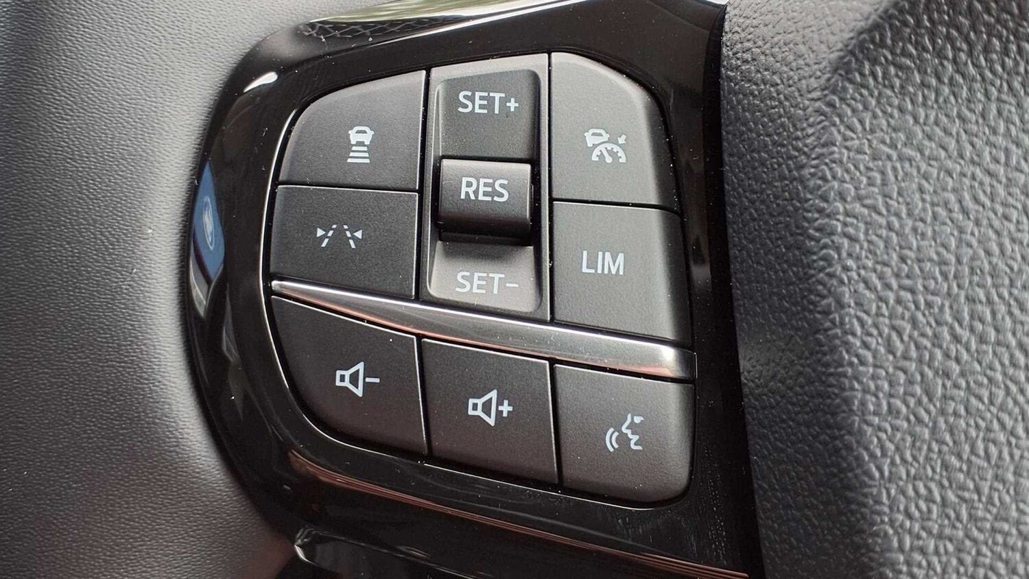 Used Ford Puma 2025 for sale - 77308475: Photo 31