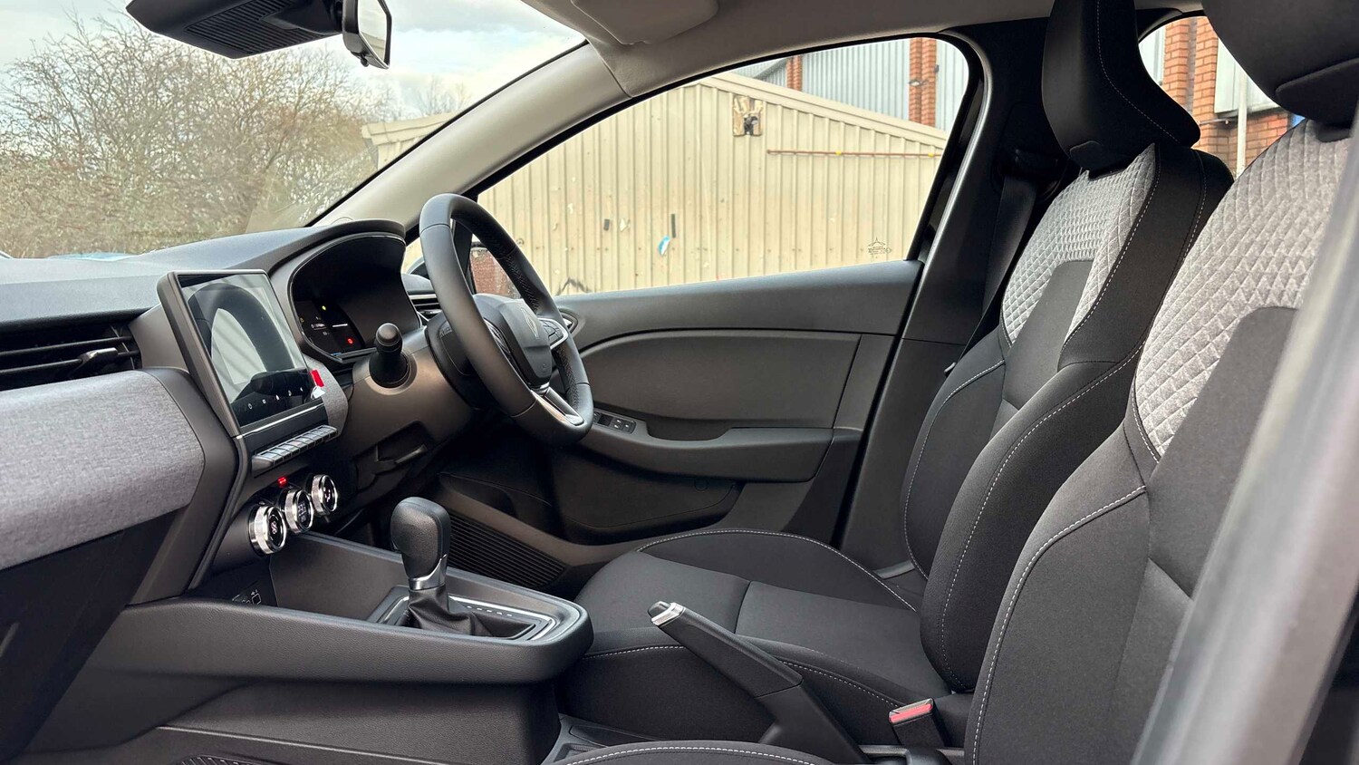 Used Renault Clio 2025 for sale - 77076434: Photo 13