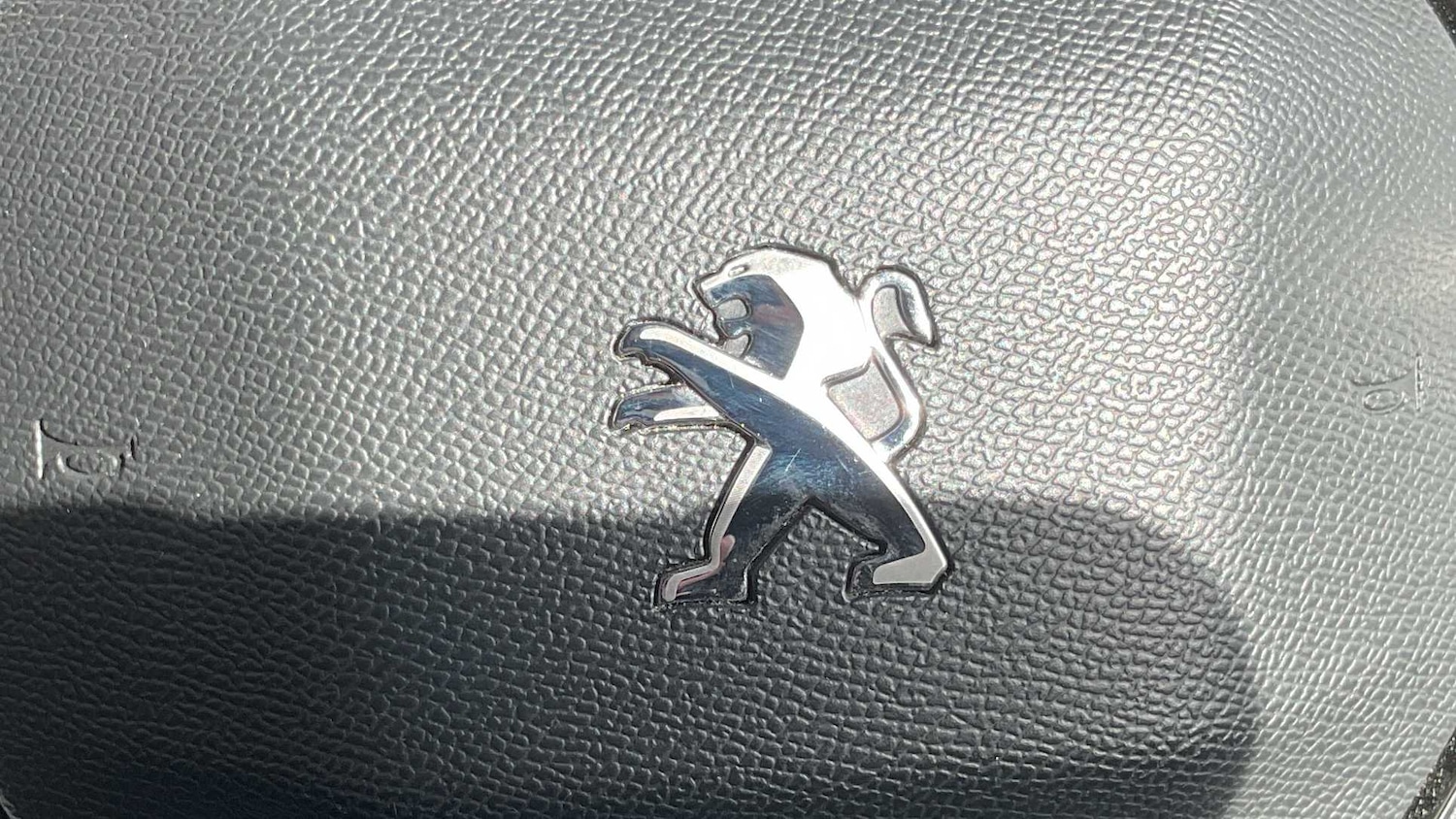 Used Peugeot 208 2020 for sale - 77389859: Photo 24