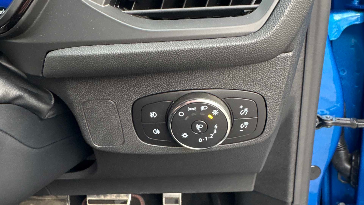 Used Ford Focus 2022 for sale - 76774217: Photo 32