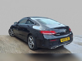 Used Mercedes-Benz C-Class 2018 for sale - 75841869: Photo
