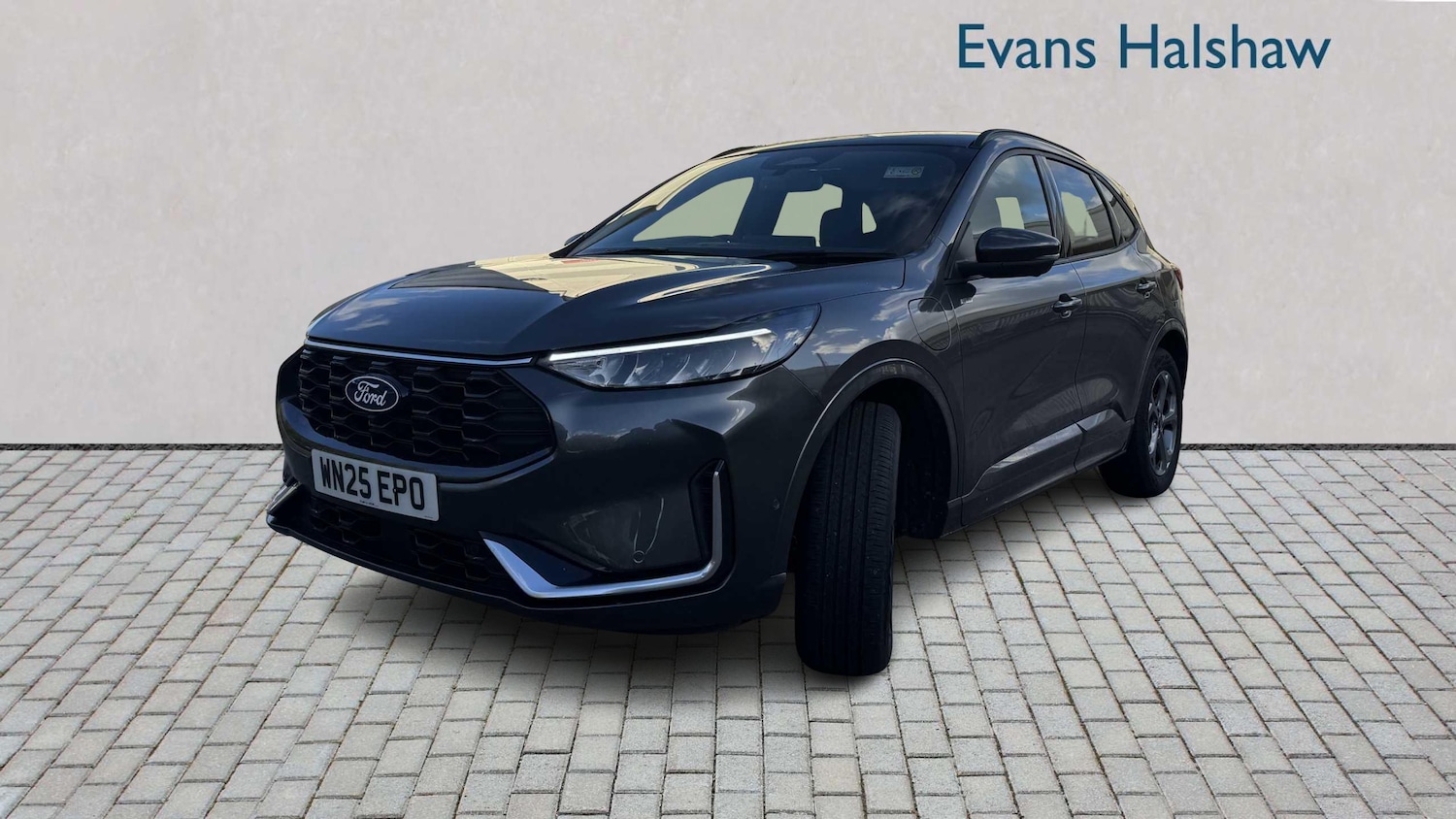 Used Ford Kuga 2025 for sale - 76378774: Photo 2