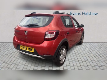 Used Dacia Sandero Stepway 2015 for sale - 78787338: Photo