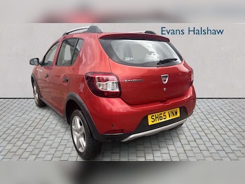 Used Dacia Sandero Stepway 2015 for sale - 78787338: Photo