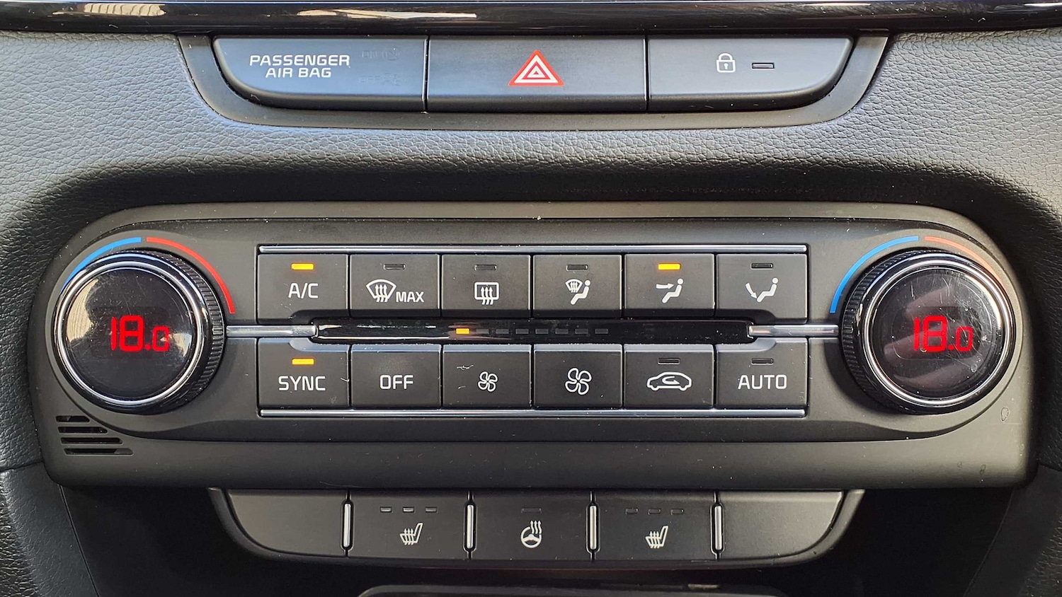 Used Kia XCeed 2020 for sale - 76298471: Photo 23