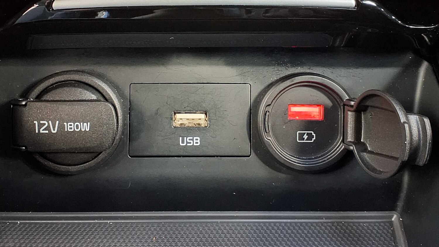 Used Kia XCeed 2020 for sale - 76298471: Photo 25