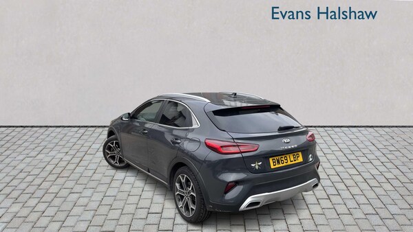 Used Kia XCeed 2020 for sale - 76298471: Photo 3