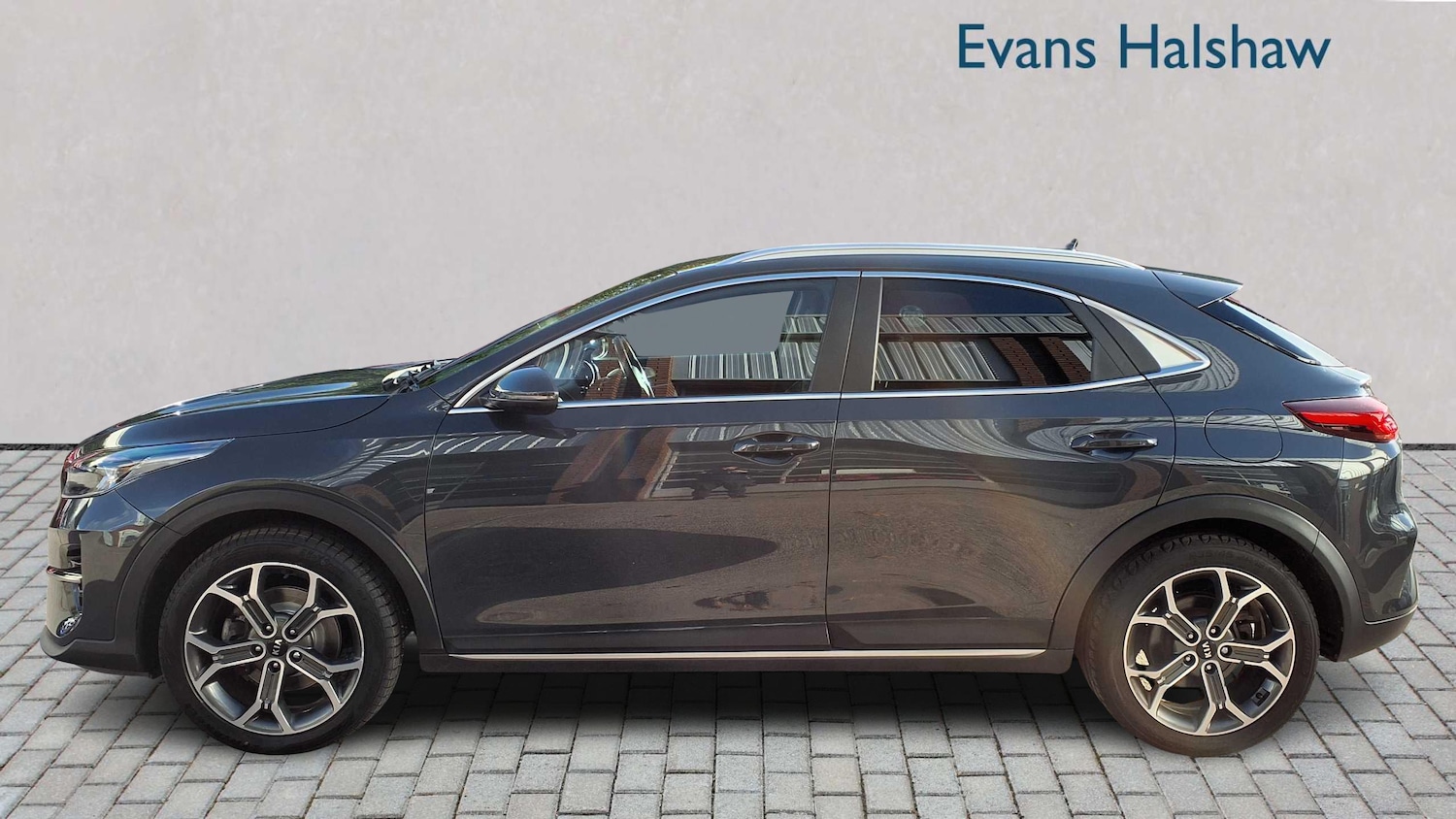 Used Kia XCeed 2020 for sale - 76298471: Photo 4