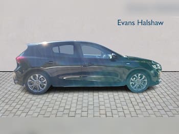 Used Ford Focus 2023 for sale - 79604302: Photo
