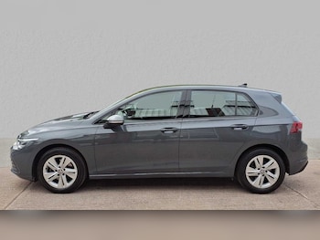 Used Volkswagen Golf 2021 for sale - 75842012: Photo