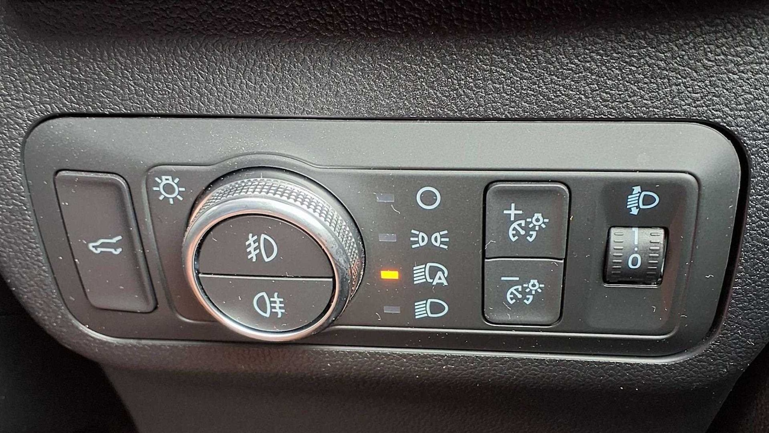 Vehicle 33