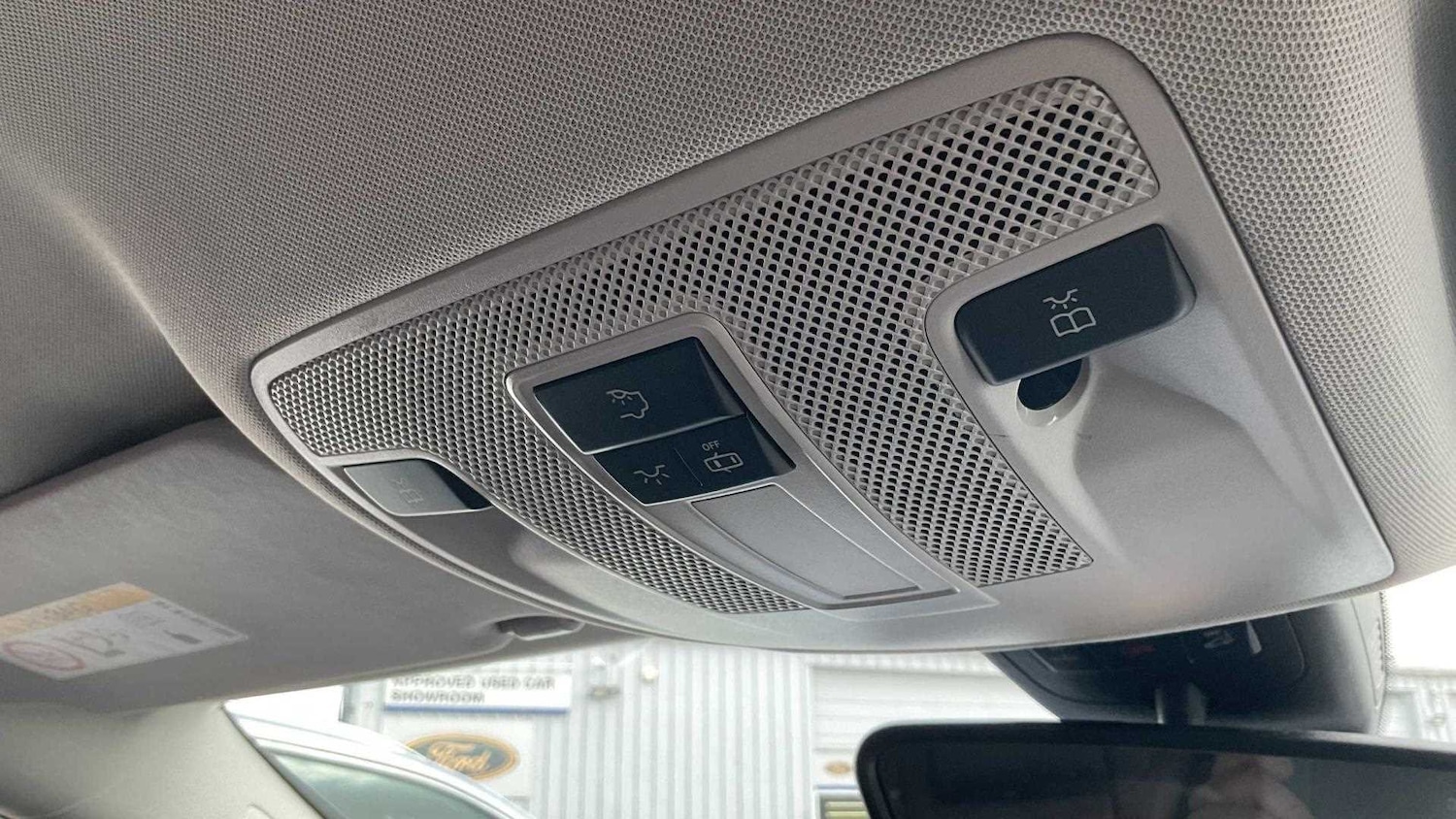 Used Mercedes-Benz CLA 2019 for sale - 76373632: Photo 19